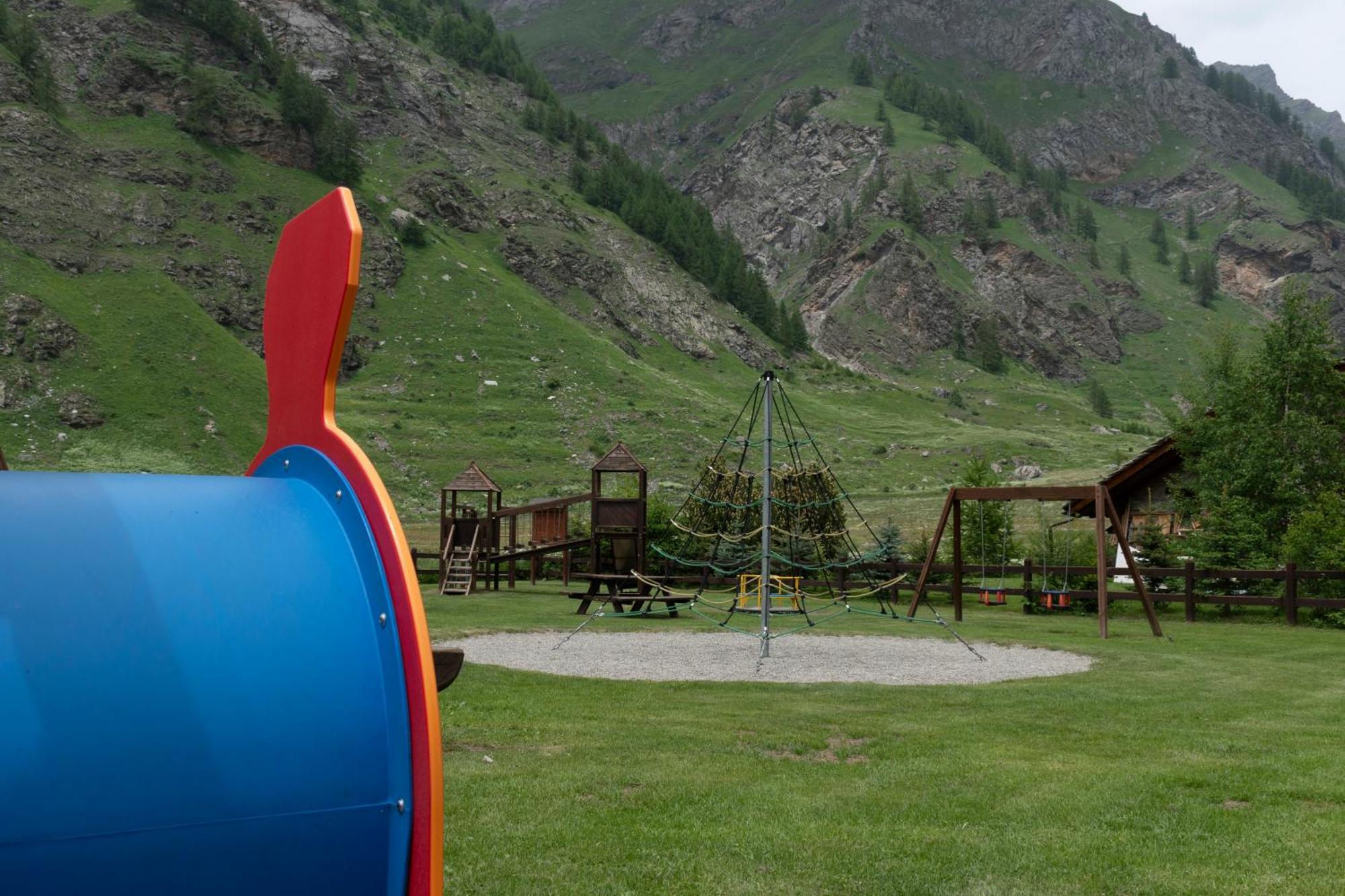 Case Gran Paradiso Rhemes Notre Dame Exterior photo