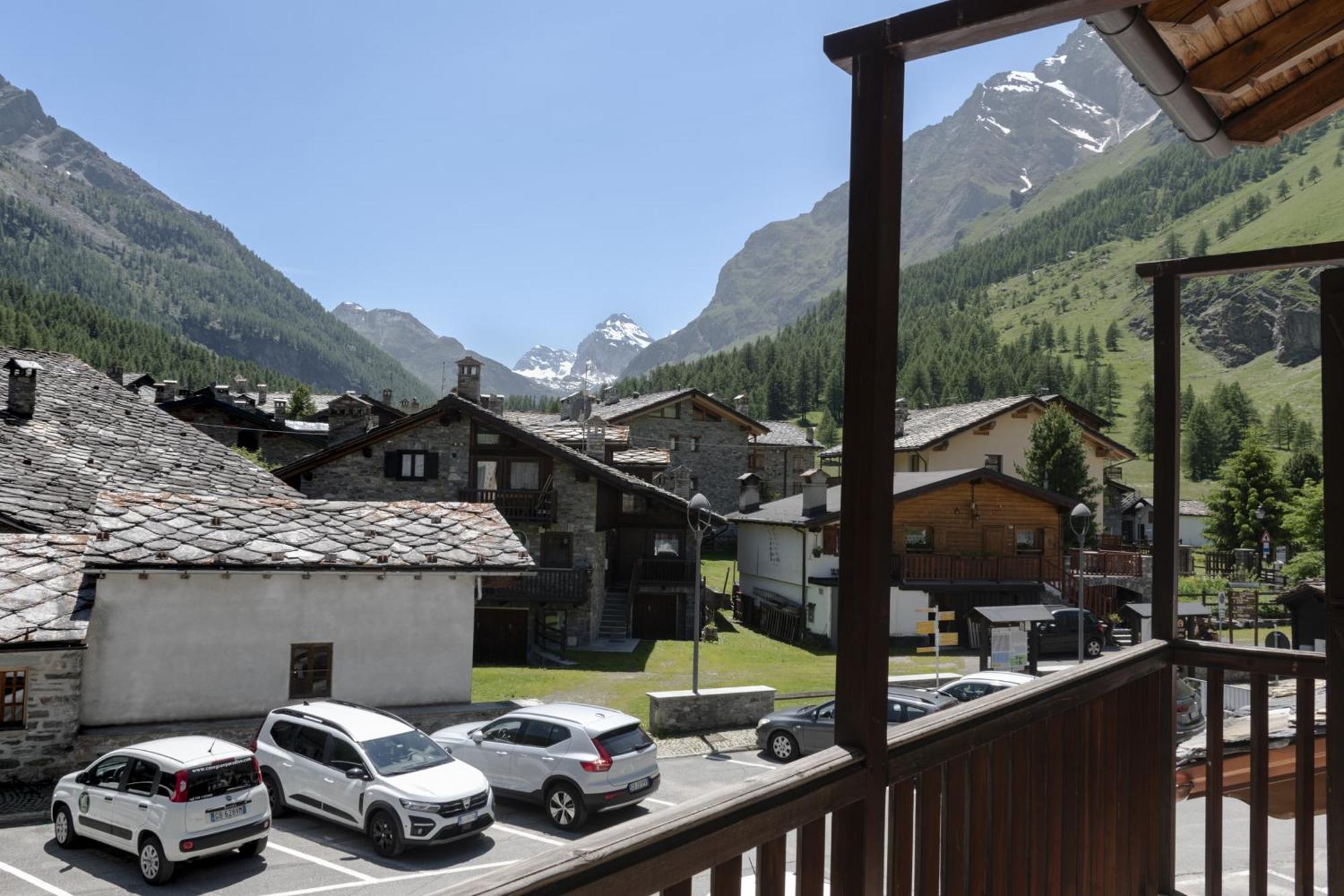 Case Gran Paradiso Rhemes Notre Dame Exterior photo