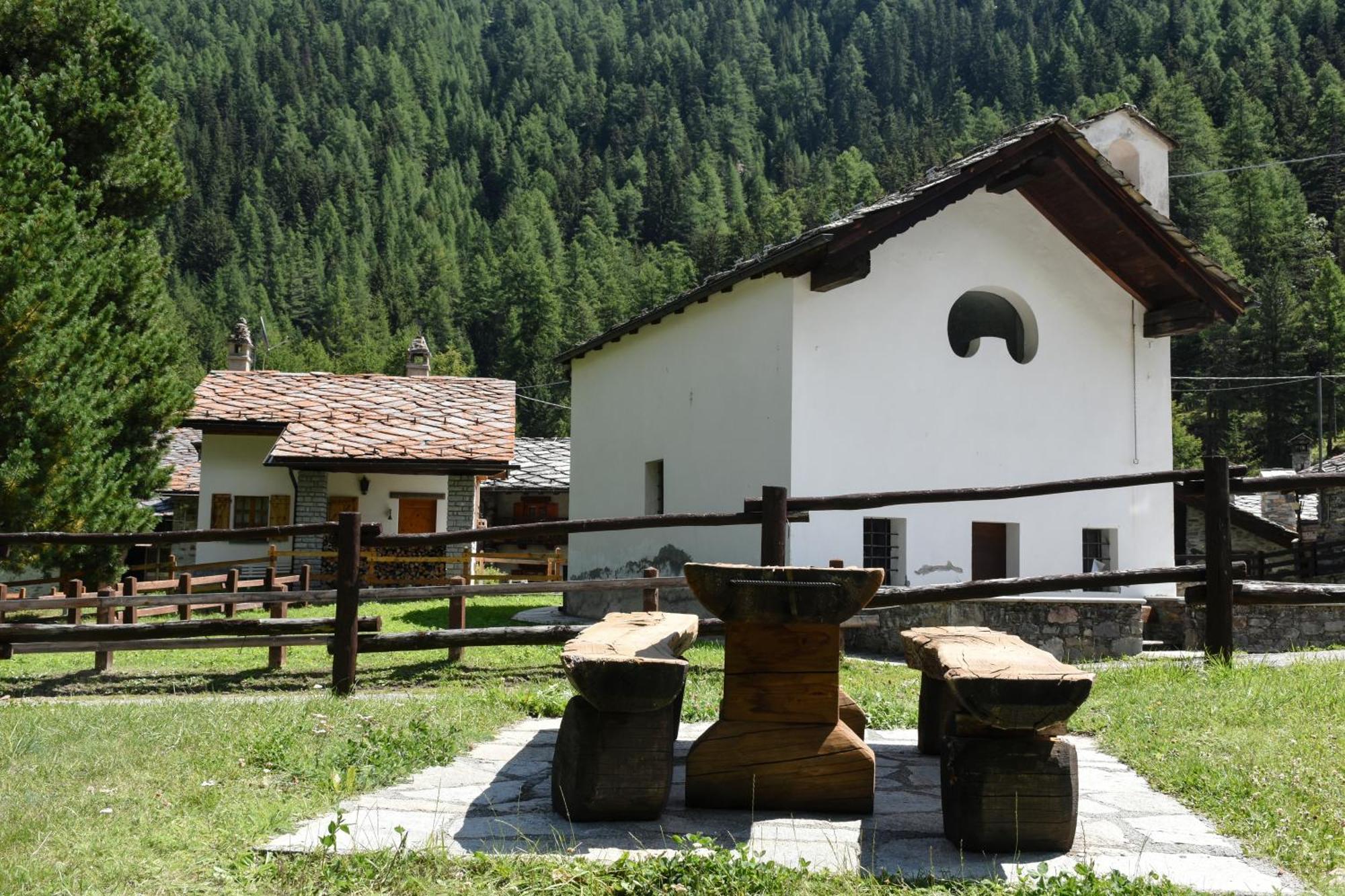 Case Gran Paradiso Rhemes Notre Dame Exterior photo